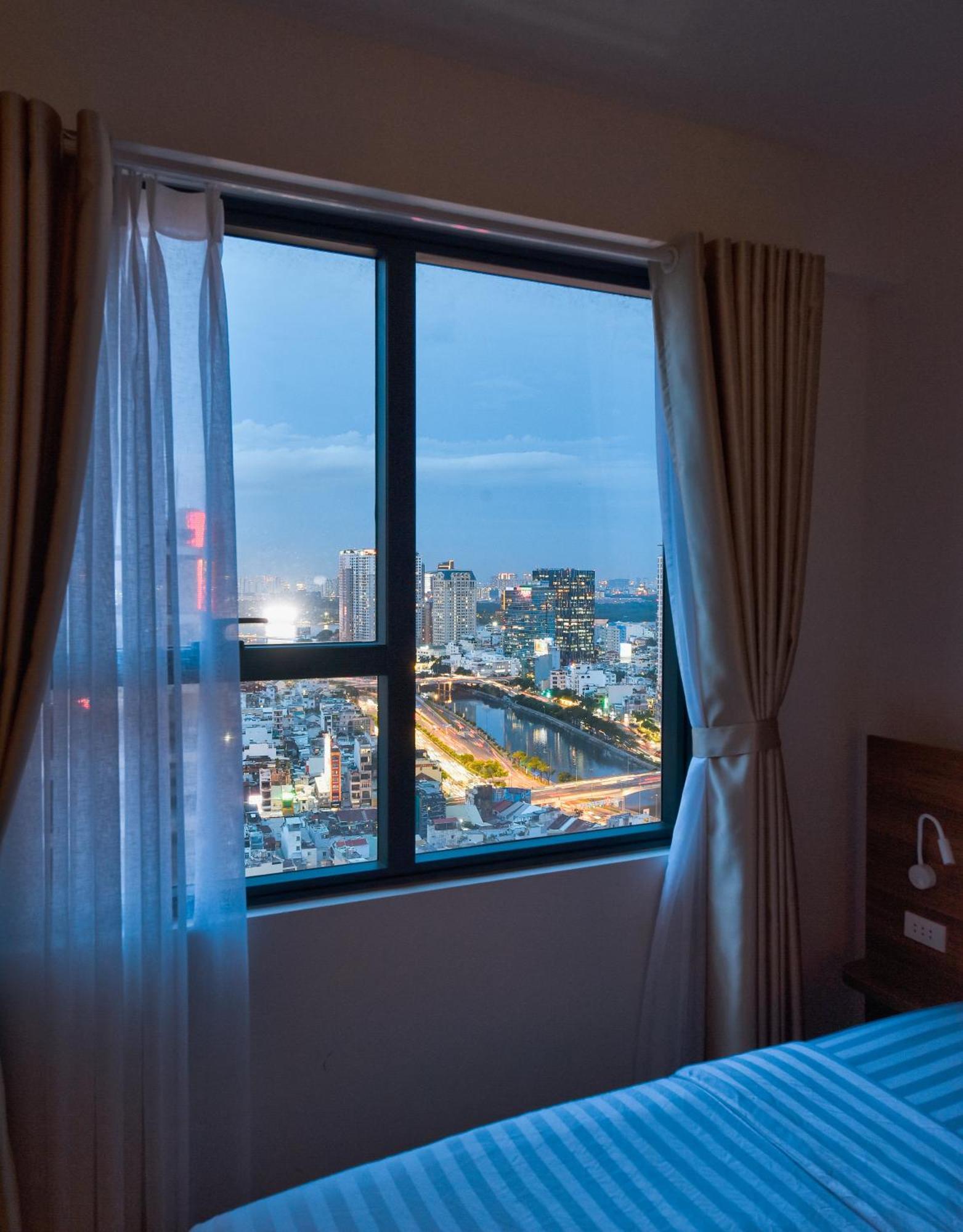 Smile Home - Soho Apartment Balcony - Modern Comfortable Ho-Chi-Minh-Stadt Exterior foto